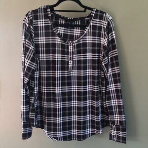 Cynthia Rowley Super Soft Plaid Long Sleeve Rounded Hem Snap Front Closure Sz L